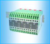 SWP8000系列小型化多功能配电器、隔离器、温度变送器